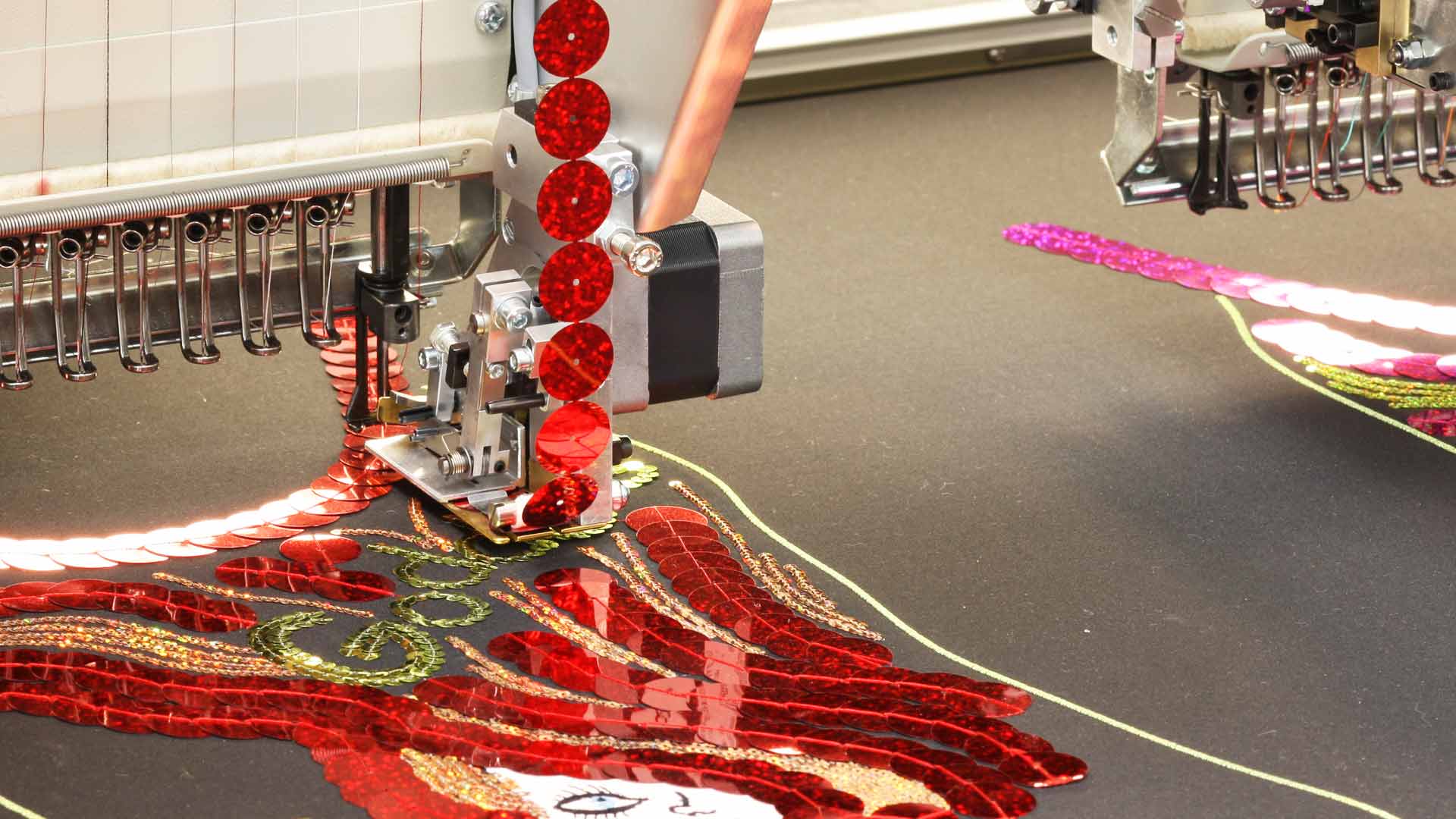Pailletteneinrichtung V9 - Rechts