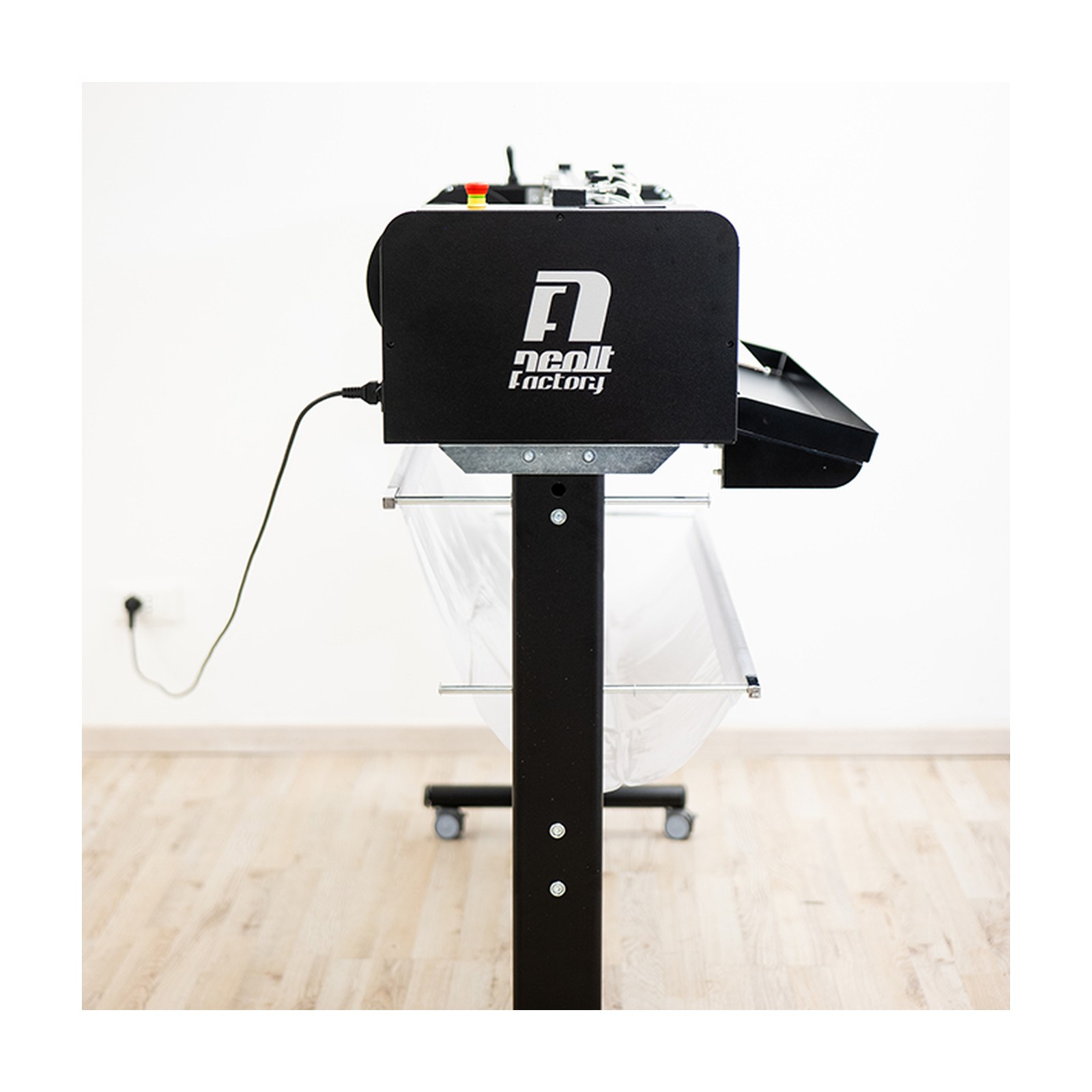 Neolt Standfuss mit Auffangbehaelter fuer XY DTF Cutter